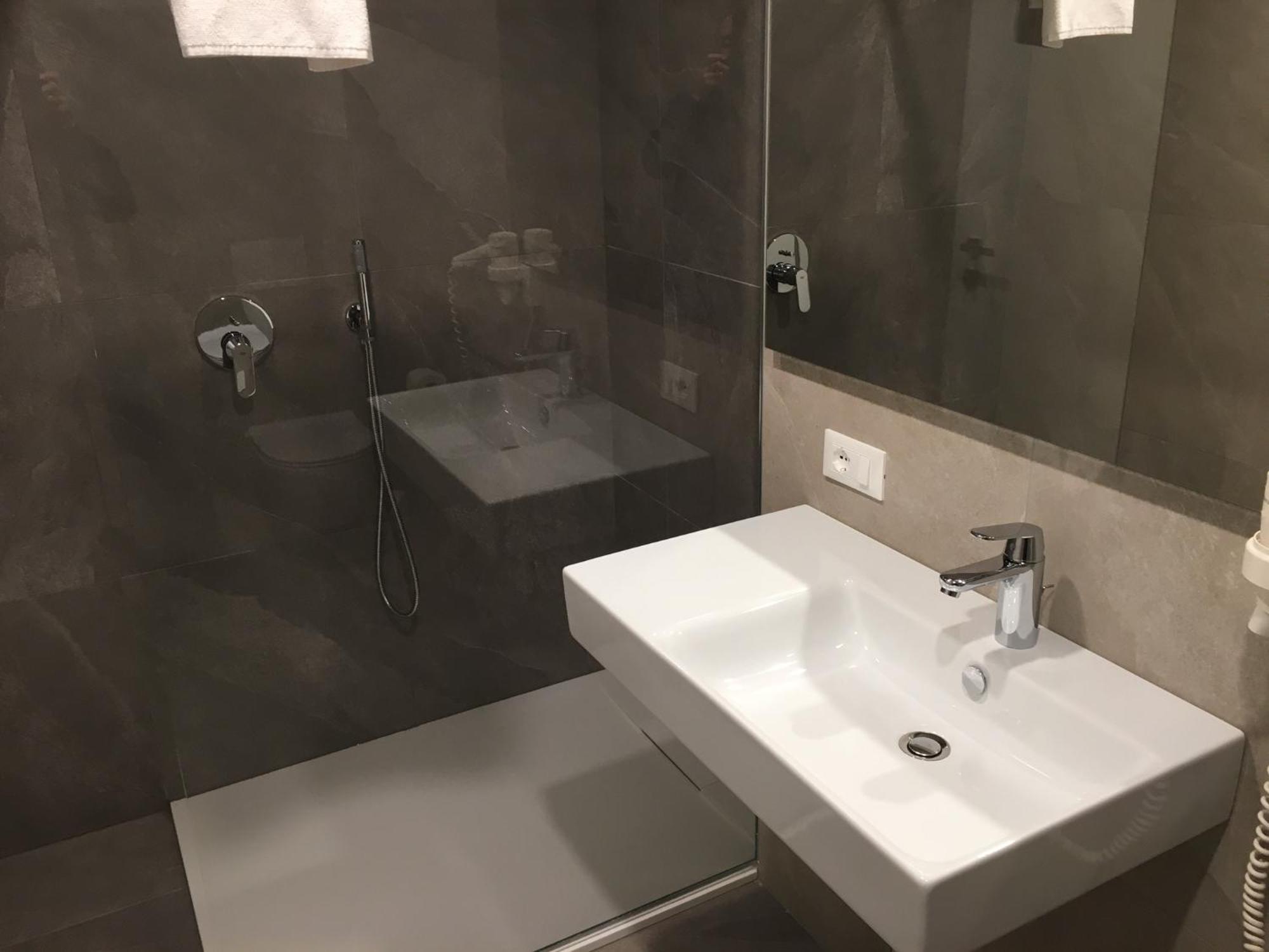 Residence Marina Riva del Garda Ngoại thất bức ảnh