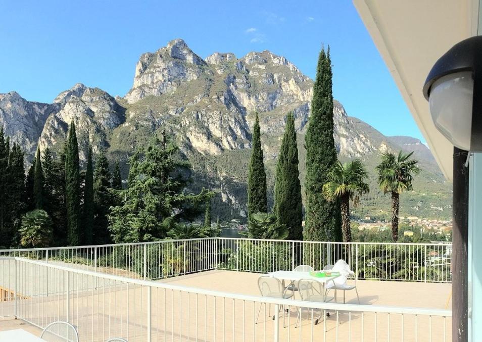Residence Marina Riva del Garda Phòng bức ảnh