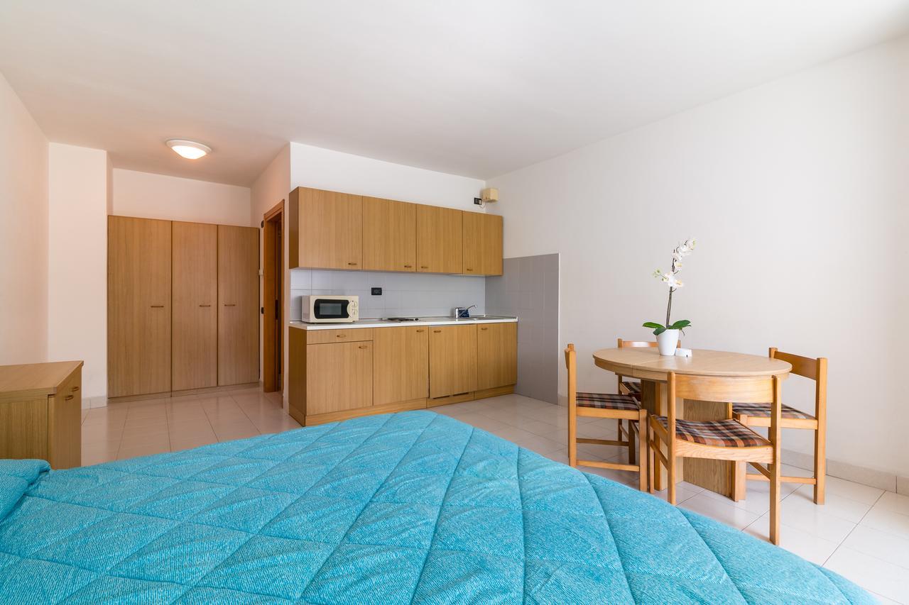 Residence Marina Riva del Garda Ngoại thất bức ảnh
