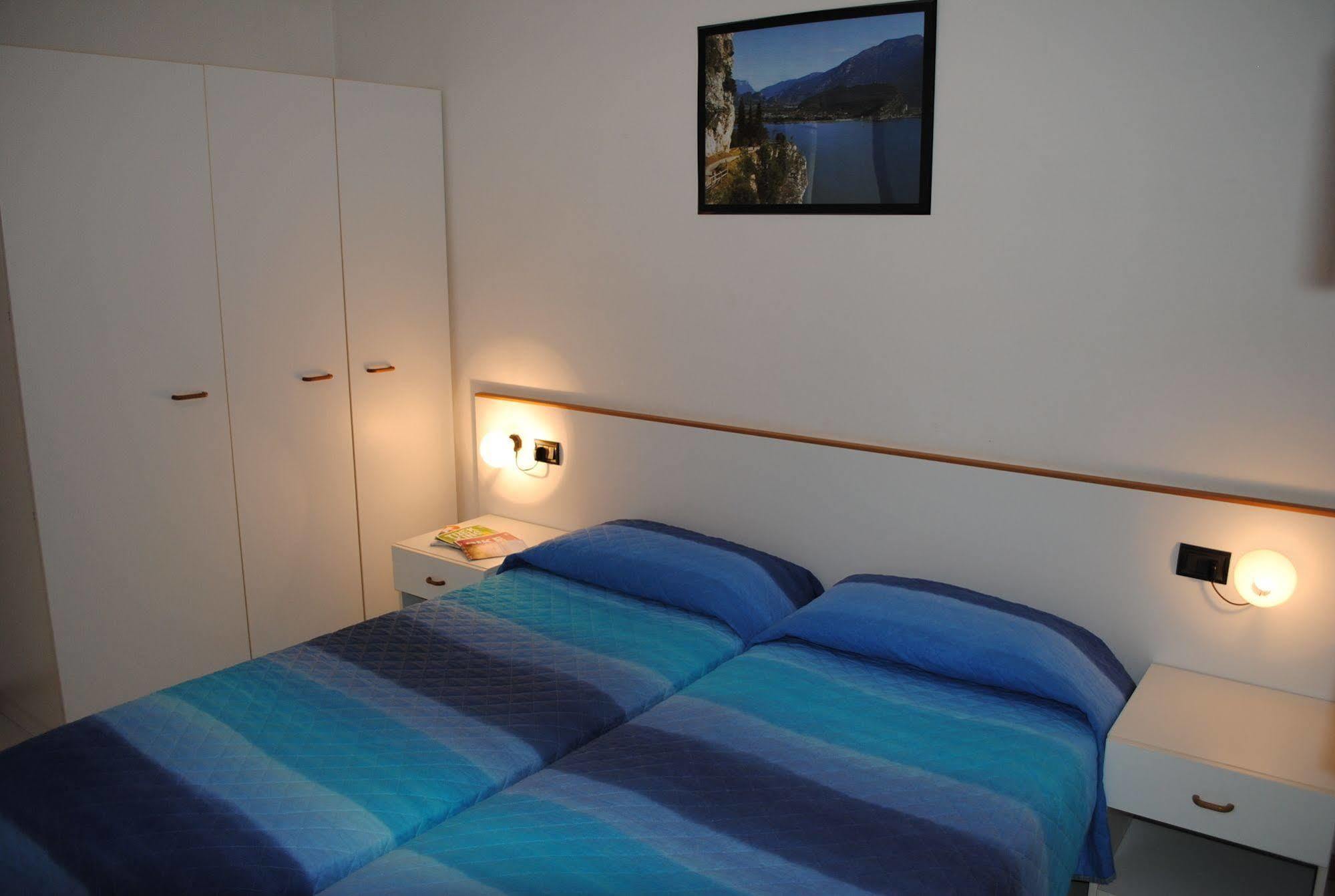 Residence Marina Riva del Garda Ngoại thất bức ảnh