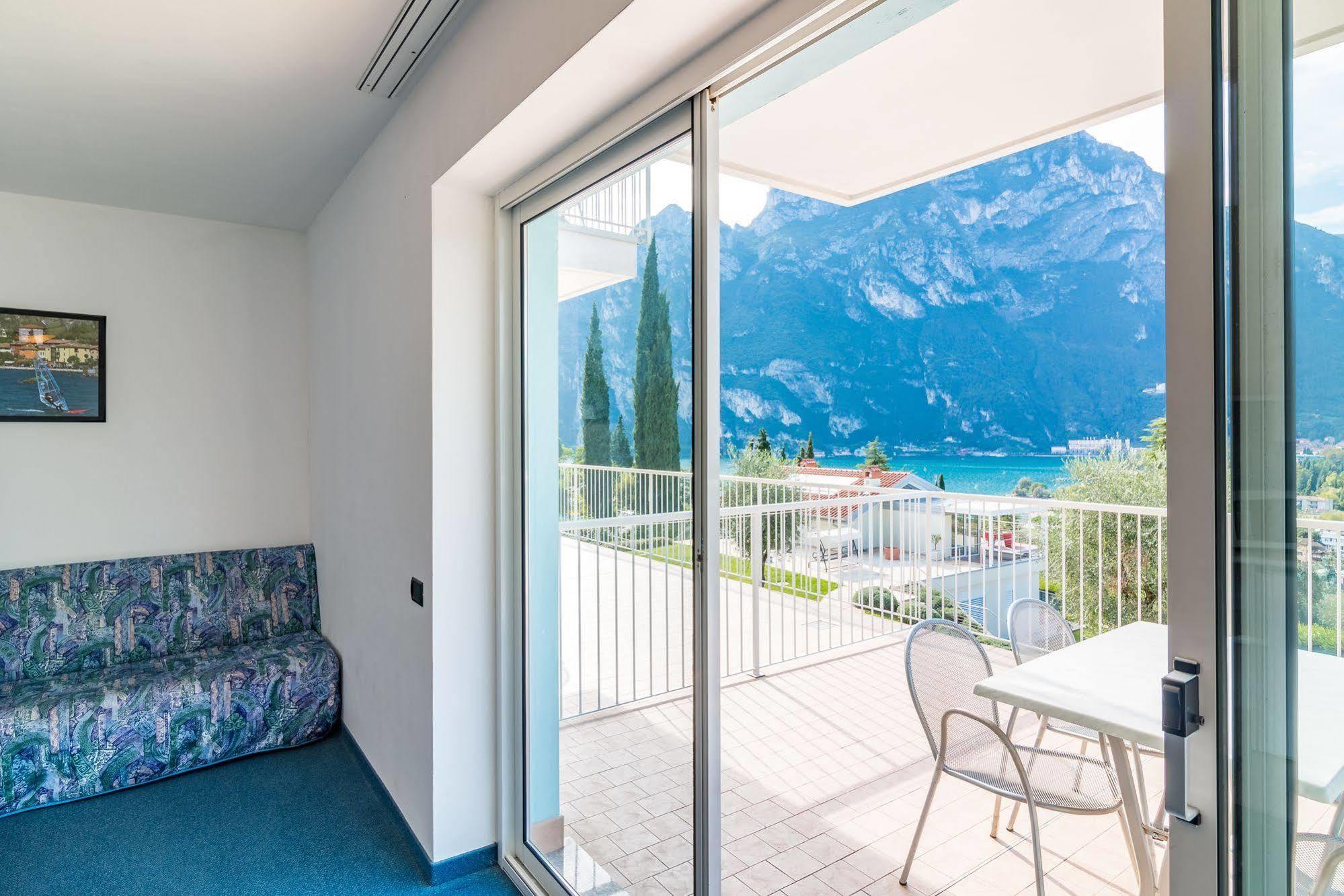 Residence Marina Riva del Garda Ngoại thất bức ảnh